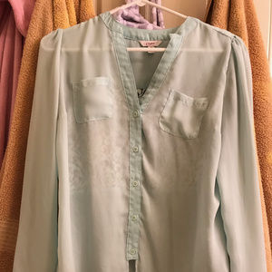 woman's blouse